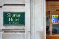 Exterior Silurian Hotel