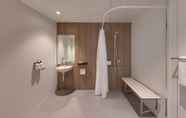 Toilet Kamar 6 Travelodge Hotel Hurstville Sydney