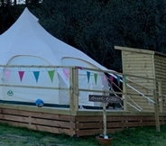 Exterior 7 Lovely Spacious Lotus Bell Tent in Shaftesbury, UK