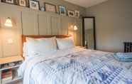 Kamar Tidur 4 Red House Farm, East Green