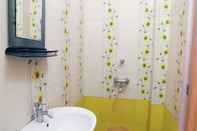 In-room Bathroom Goroomgo Bidisha 2 Digha