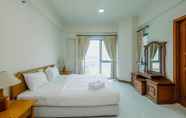 Kamar Tidur 3 Spacious and Strategic 3BR Kondominium Juanda Apartment