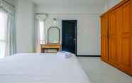 Bedroom 2 Homey and Spacious 3BR Kondominium Juanda Apartment