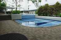 Kolam Renang Comfortable 2BR Bassura City Apartment near Bassura Mall