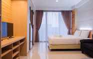 ห้องนอน 6 Comfy Studio At Dago Suites Apartment