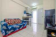 Ruang Umum Comfort Green Pramuka 2BR Apartment