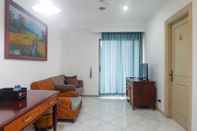 Ruang untuk Umum Spacious Classic 1BR Apartment at Taman Beverly