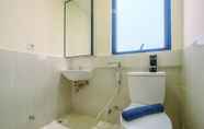 In-room Bathroom 6 New Furnished and Enjoy 2BR at Meikarta Apartment