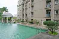 Swimming Pool Super Cozy 3BR Grand Palace Kemayoran Apartment