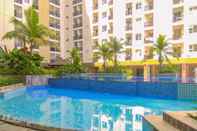 Swimming Pool Best and Simply Homey Studio Cinere Resort Apartment