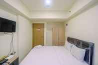 ห้องนอน Comfort and Strategic Studio Meikarta Apartment