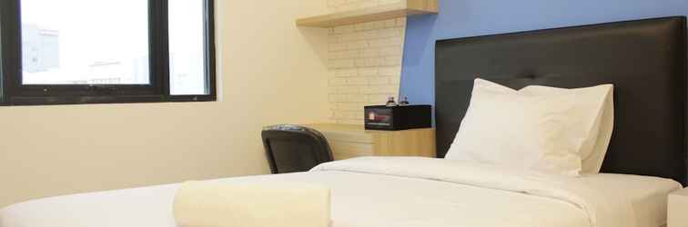 Bedroom Zest Studio Semi Apartment at The Lodge Paskal near BINUS University