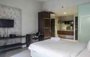 Bedroom 4 Classic Modern Studio Room Apartment at The Square Surabaya