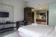 Bedroom Classic Modern Studio Room Apartment at The Square Surabaya