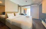 Kamar Tidur 3 Deluxe & Well Appointed 2BR at El Royale Apartment