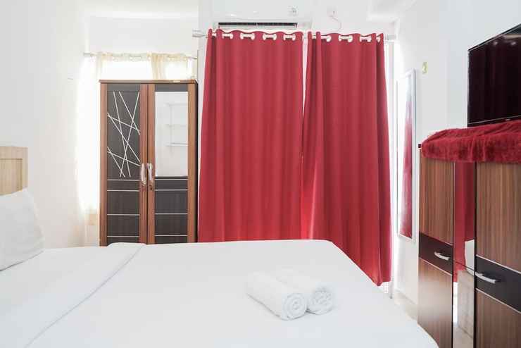BEDROOM Fully Furnished with Cozy Design Studio Poris 88 Apartment