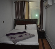 Bilik Tidur 4 Rajada Hotel