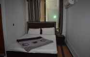 Bedroom 4 Rajada Hotel