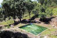 Swimming Pool Quiet House in Viana do Castelo Pets Allowed