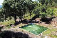 Swimming Pool Quiet House in Viana do Castelo Pets Allowed
