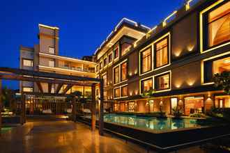 Exterior 4 Ramada by Wyndham Varanasi Katesar