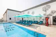 Swimming Pool Ecos Dubai Hotel at Al Furjan