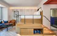 Lobi 4 Catbird Hotel