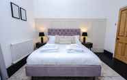Bedroom 5 Best Stays York - Bishy Road Abode