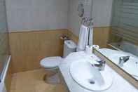 Toilet Kamar Hotel Moderno Barcelona