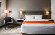 ห้องนอน 6 Amsterdam Inn & Suites