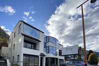 Exterior Queenstown House Lakeside Apartments