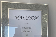 Lobby The Halcyon