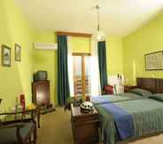Phòng ngủ 2 Roxani Country House Resort