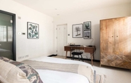 Bedroom 3 The Heart of Shepherds Bush - Modern 2bdr Apartment With Garden