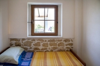 Bedroom A1 - apt w. Terrace, Just 3 min Walk to the Beach