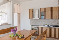 Lain-lain 5 Stunning Home in Veliki Prolog With 6 Bedrooms, Wifi and Outdoor Swimming Pool
