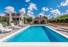Others 4 Amazing Apartment in Donje Rastane With 3 Bedrooms, Wifi and Outdoor Swimming Pool