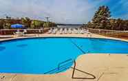 Swimming Pool 2 Tanglewood Resort by VRHost