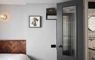 Kamar Tidur 7 The Pilgrm Hotel