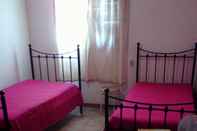 Bedroom Cosy Calm Cottage in Olive Trees With sea View