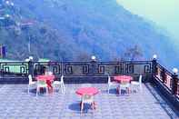 สระว่ายน้ำ ShriGo Hotel Gangtok