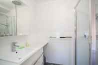 In-room Bathroom Busselton Central