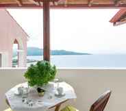 Bedroom 7 Lovely Apartment, sea View, Neos Marmaras, Greece