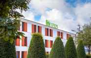 Exterior 2 Ibis Styles Domaine de Beauregard