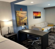 Bilik Tidur 4 La Quinta Inn & Suites by Wyndham South Bend near Notre Dame