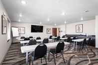Functional Hall Cobblestone Inn & Suites - Yuma