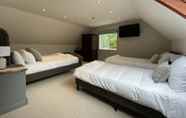 Bedroom 4 The Countryman