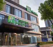 Exterior 4 Holiday Inn Express Nantong City Center, An Ihg Hotel