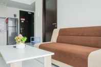 Ruang Umum Comfort and Modern 1BR Casa De Parco Apartment