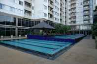 Kolam Renang Simply Modern Studio Apartment at Centro City Residence